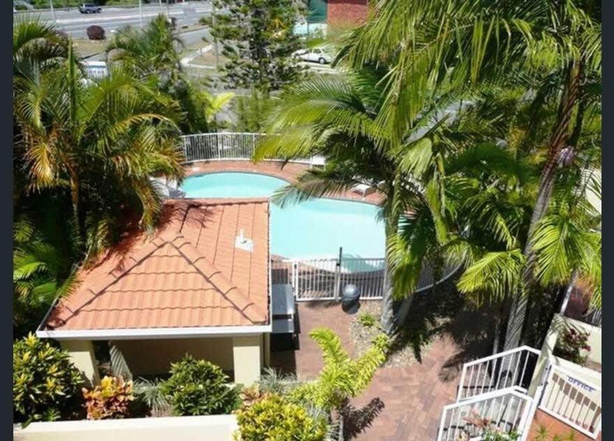 Apartment 1 Bedroom Gem With Aircon Stroll To Gold Coast